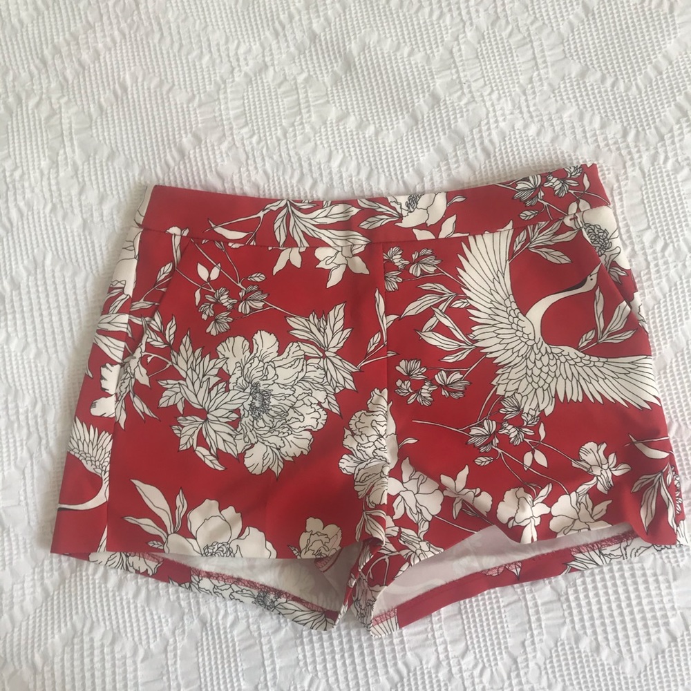 Red pattern EXPRESS shorts  size 8